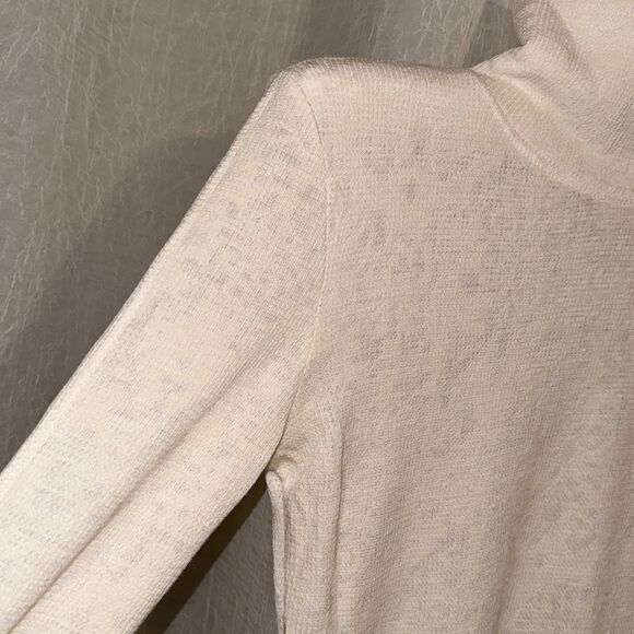 Free People XS Intimately “You and I” Floral Turtleneck Ivory Crème - Picture 14 of 17